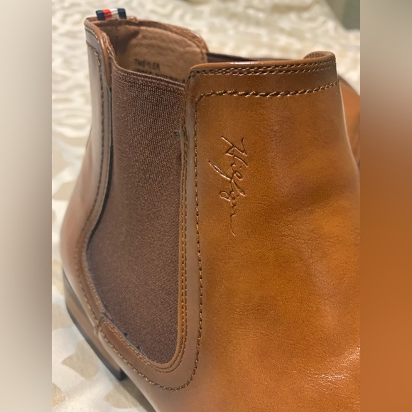 Tommy Hilfiger, Men’s Syler Slip on Dress Chelsea Boots - Picture 4 of 11